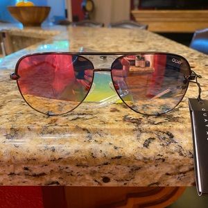 QUAY - High Key Sunglasses (NWT)